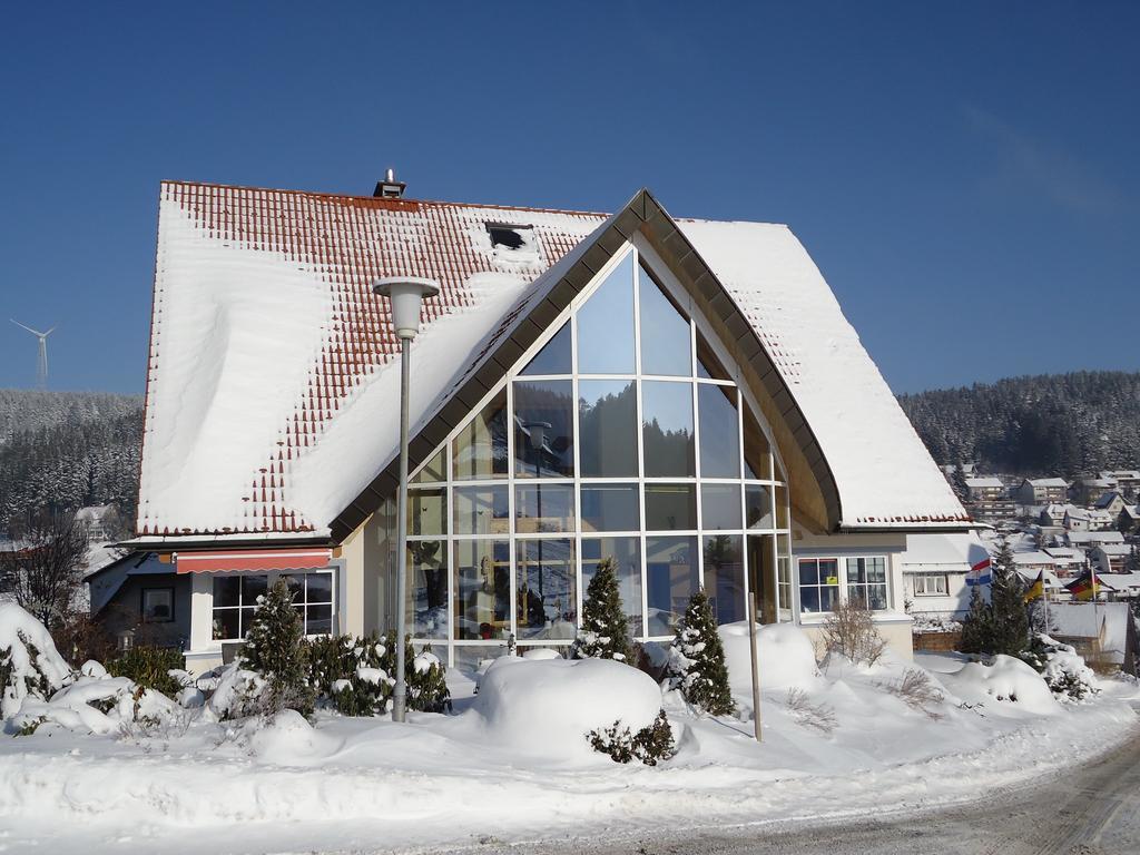 Berghotel Schiller Schonach im Schwarzwald Exterior photo